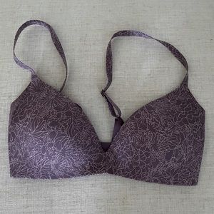 Lululemon Take Shape Bra. New